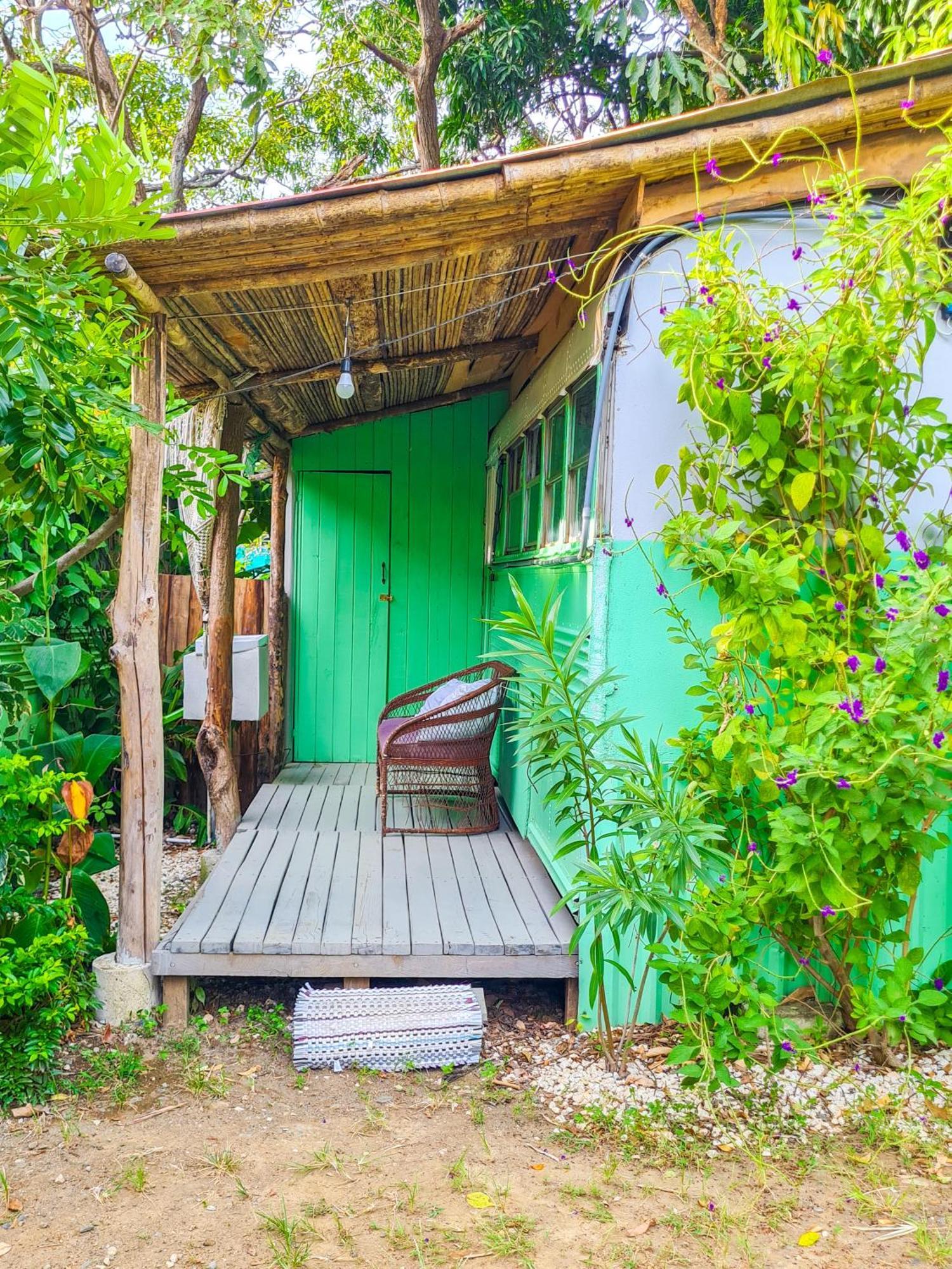 Hospedaje Combi Dream Bird Apartment Playas del Coco ภายนอก รูปภาพ